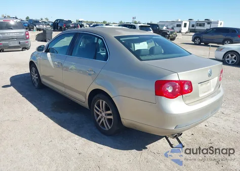 2006 Volkswagen Jetta 2.5 из США, поврежденный, VIN 3VWRF71KX6M692057